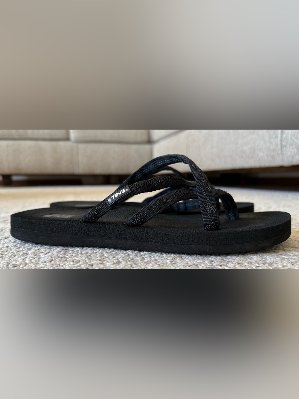 Teva Mush Black Ladies Flip Flops Sz 9